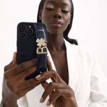 Görseli Galeri görüntüleyiciye yükleyin, UMBI GLAM. Kişiselleştirilebilir Deri iPhone Kılıfı - Lacivert/Gold