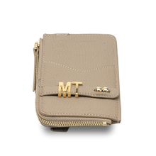 Görseli Galeri görüntüleyiciye yükleyin, YOUZ. Kişiselleştirilebilir Deri Cüzdan BEJ