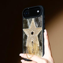 Görseli Galeri görüntüleyiciye yükleyin, AURA. Deri iPhone Kılıfı - Gold YILDIZ
